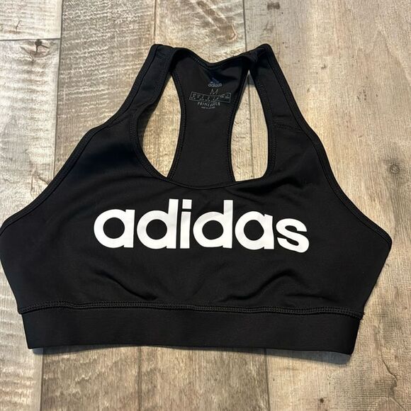 ADIDAS Aeroready Sports Bra- size M‎ - Picture 1 of 5